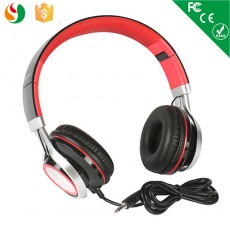 Trendy metal headphones